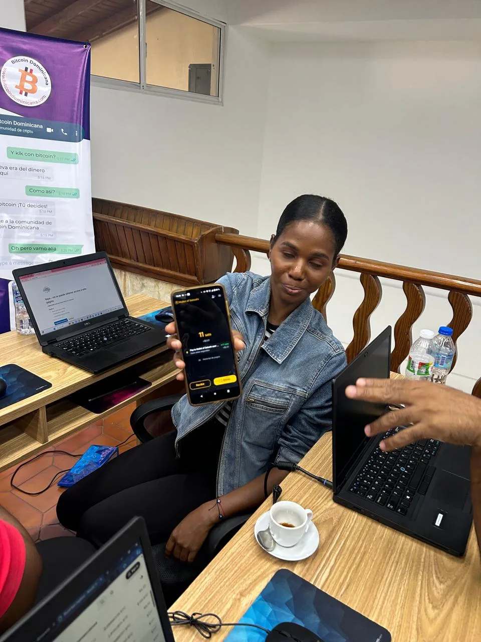 Taller de educación Bitcoin de Bitcoin Dominicana en la República Dominicana.