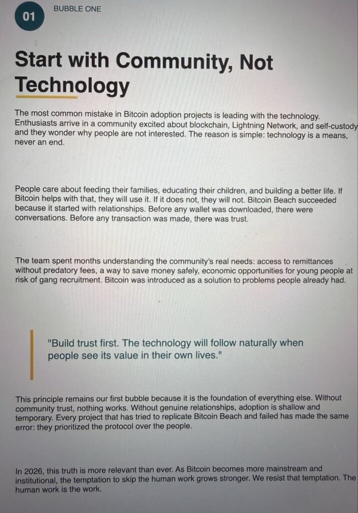 Página 01 del adelanto del Bitcoin Beach White Paper 2.0, titulada Start with Community, Not Technology